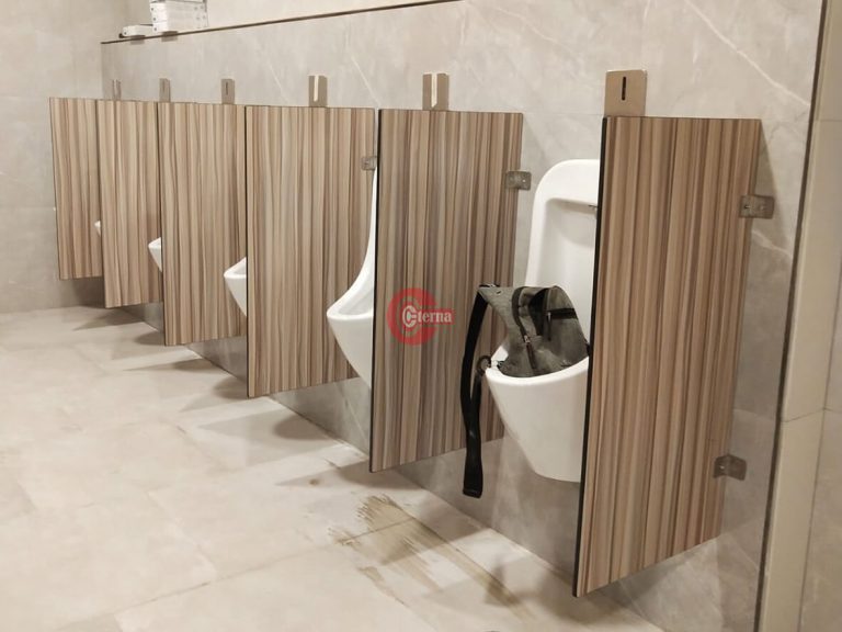 Phenolic-cubicle-toilet-9